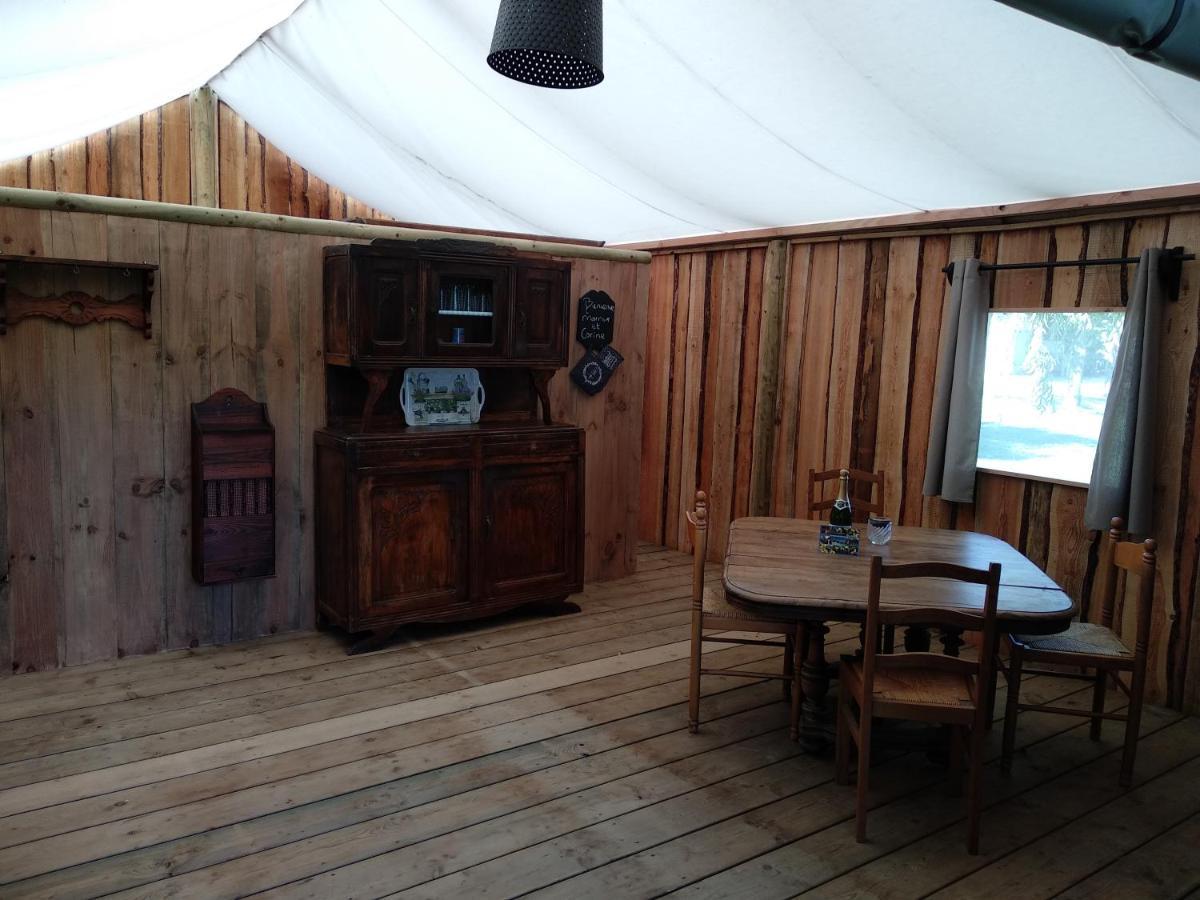 Bed and Breakfast Domaine Ramonjavel, Glamping & Alpaca'S Fongrave Экстерьер фото