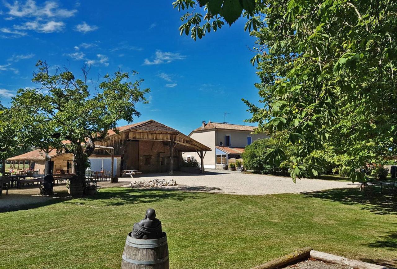 Bed and Breakfast Domaine Ramonjavel, Glamping & Alpaca'S Fongrave Экстерьер фото